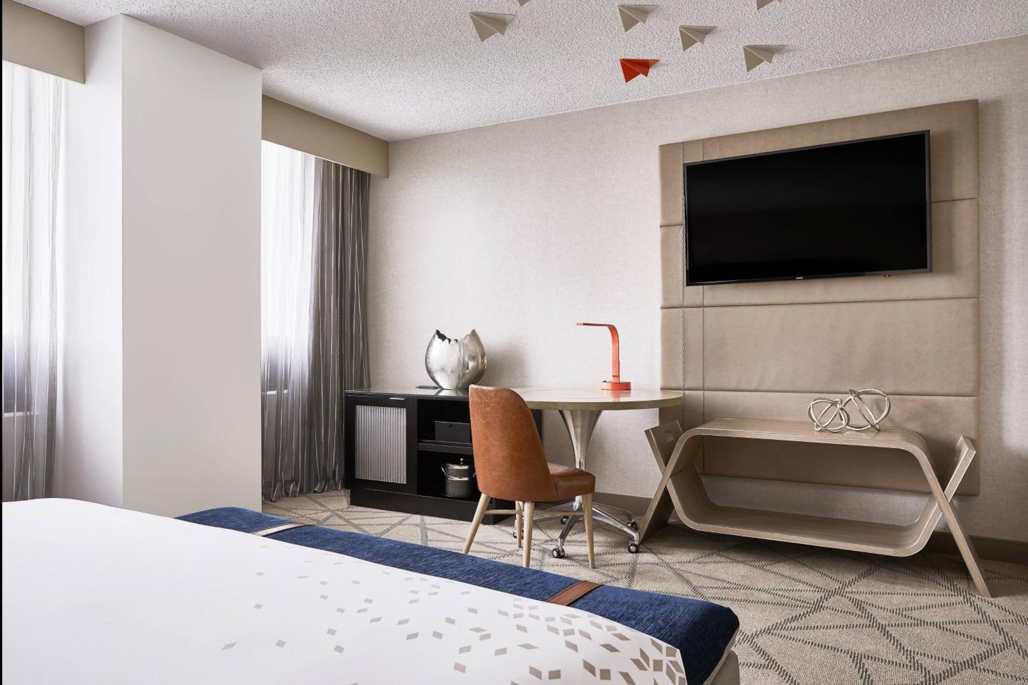 Renaissance Denver Central Park Hotel Extérieur photo